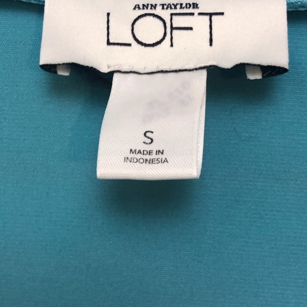 Ann Taylor Loft Turquoise Faux Wrap Top - Picture 5 of 16